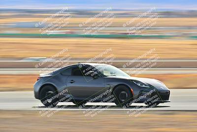 media/Dec-28-2024-Extreme Speed (Sat) [[dd5bc3b342]]/Red Group/Session 3 (Turns 11 and 12)/